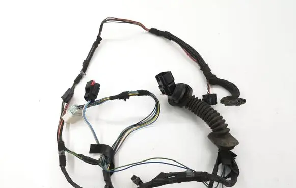 Chrysler PT Cruiser Front door wiring loom 047948D4AC