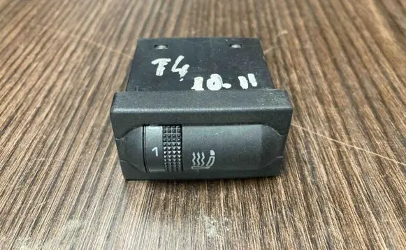 Volkswagen Transporter - Caravelle T4 Seat heating switch 3A0963563A