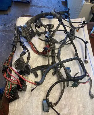 Dacia Dokker Engine installation wiring loom 240118277R 118277R CE189277R