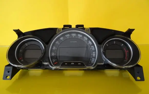 Citroen C5 Speedometer (instrument cluster) 9665368980