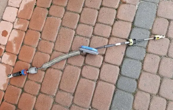 Renault Megane IV Gear shift cable linkage 349351434R