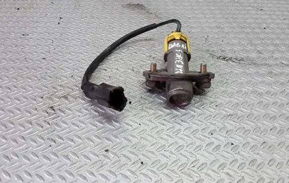KIA Sorento Tailgate exterior lock 