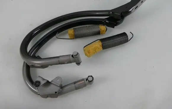 Mercedes-Benz CLK A209 C209 Tailgate/trunk/boot hinge