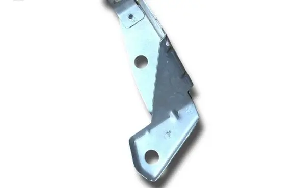 Renault Clio V Oil filter mounting bracket Q238 7782056282
