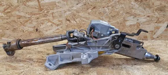 Steering wheel axle set