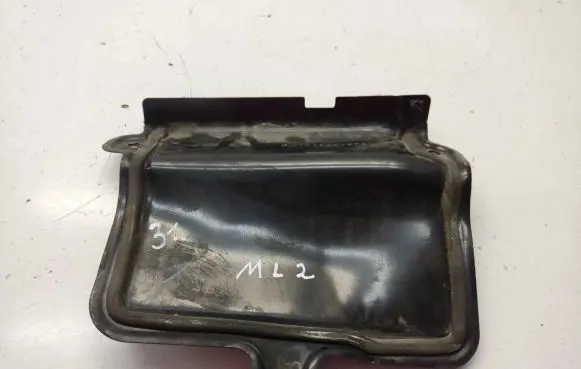 Mercedes-Benz ML W164 Other engine bay part A1646200678