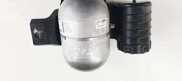 Jaguar XJ X351 Air suspension tank/reservoir GW935B709AB0 GW935B709AB