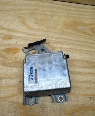 Lexus SC 430 Airbag control unit/module 8917024080 02472206LFG 1523004722