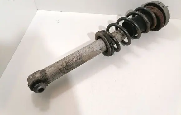 BMW 7 E65 E66 Rear window strut damper 3352675809406 10541315