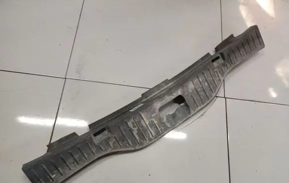 Other trunk/boot trim element