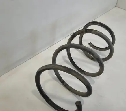 BMW 5 E60 E61 Front coil spring