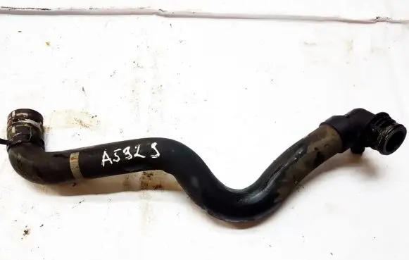 Peugeot 607 Engine coolant pipe/hose