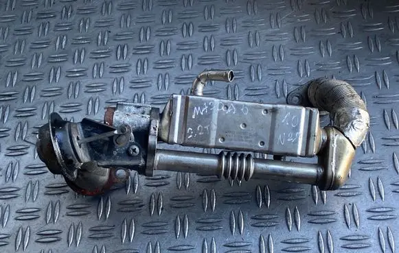 Mazda 3 II EGR valve cooler R2AA20304 29J9A000049