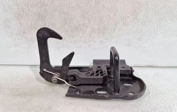 Volkswagen Golf Plus Engine bonnet/hood lock/latch loop/hook 1T0823480B
