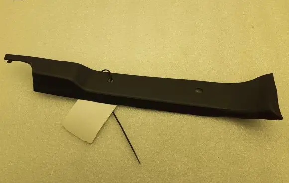 BMW 1 F20 F21 Other trunk/boot trim element 51247300663 7300663