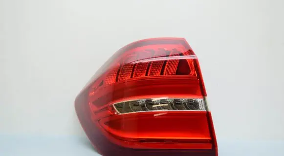 Rear/tail lights