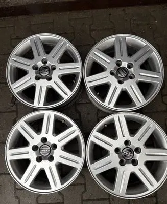 R16 alloy rim