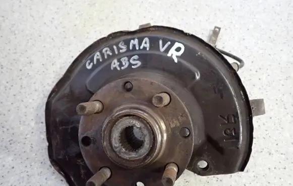 Mitsubishi Carisma Front wheel hub spindle knuckle 
