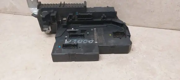 Mercedes-Benz E W212 Fuse module 5DK009620-88