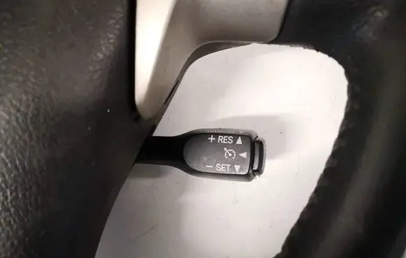 Toyota Auris 150 Cruise control stalk 