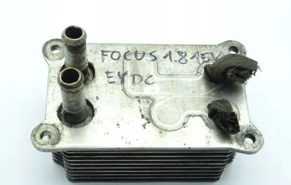 Ford Focus Engine oil radiator 