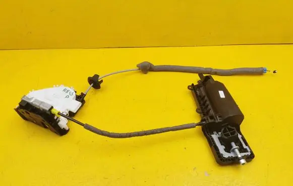 Audi R8 4S Front door lock 4S0837168 8X1837016D
