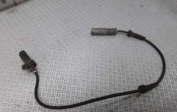 BMW 5 E39 ABS brake wheel speed sensor 611283662349
