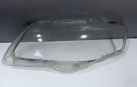 Volkswagen PASSAT B6 Headlight part 