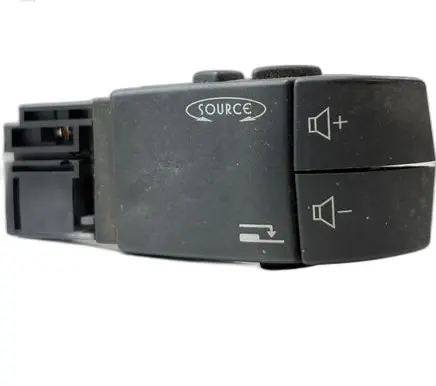 Renault Trafic II (X83) Tailgate/trunk/boot open switch