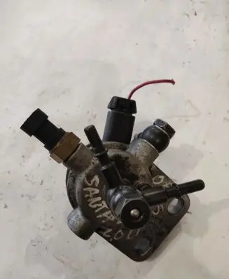 Hyundai Santa Fe Fuel filter housing