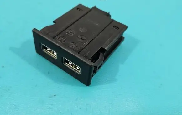 Alfa Romeo Stelvio USB socket connector 1561319450 IMPRK1593649
