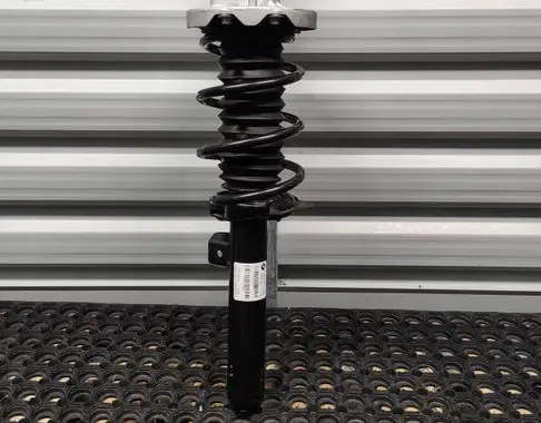 BMW X1 F48 F49 Front shock absorber/damper 6863677
