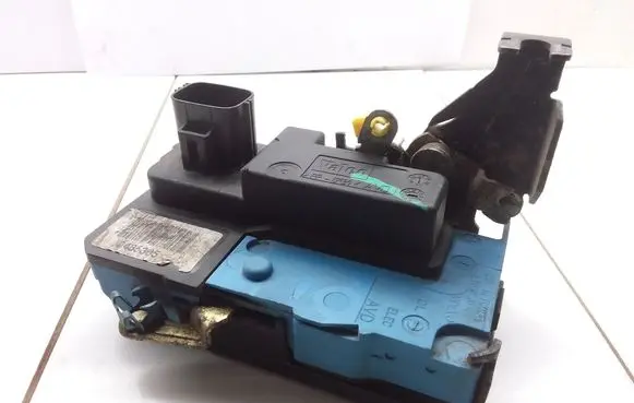 Volvo S80 Front door lock 9485305 07A01