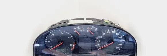 Volkswagen PASSAT B5 Speedometer (instrument cluster)