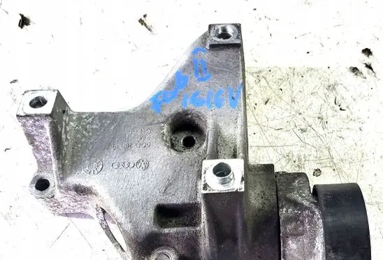 Skoda Fabia Mk2 (5J) A/C compressor mount bracket 6QD260885