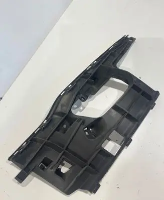 Audi A7 S7 4G Front bumper mounting bracket 4G8807096A
