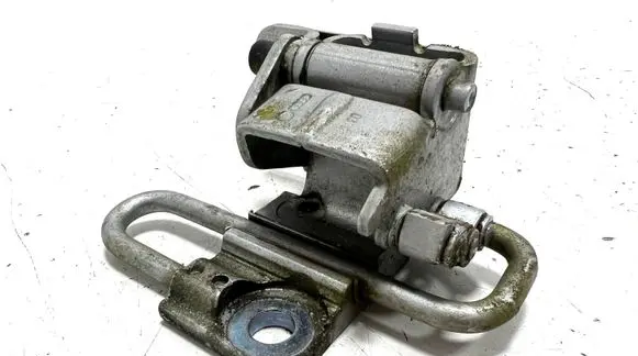 Audi A8 S8 D3 4E Front door lower hinge 4E0831412G