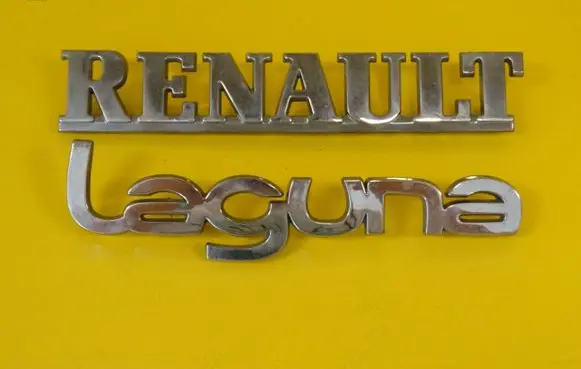 Renault Laguna I Manufacturers badge/model letters 
