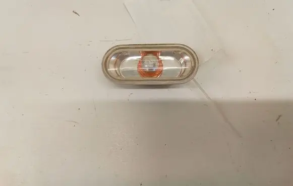 Seat Leon (1P) Front fender indicator light 6L0949117