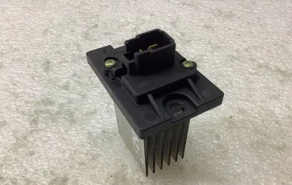 Hyundai Grandeur Heater blower motor/fan resistor PA664GF30