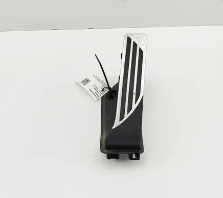 Alfa Romeo Giulia Accelerator throttle pedal 50551337 00505513370
