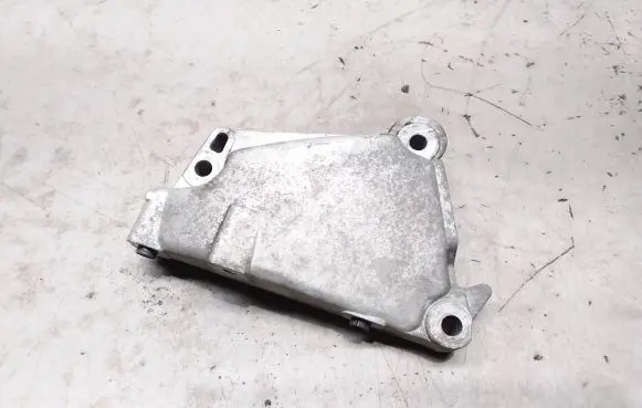 Citroen C3 Engine mounting bracket 9636977280