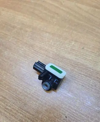 Volvo S60 Airbag deployment crash/impact sensor 8V4T14B006AA BBM457K1X