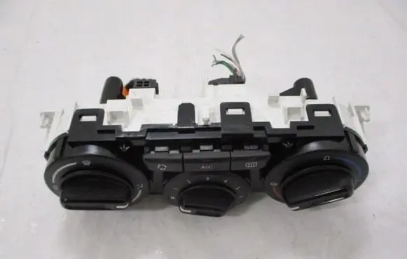 Citroen C3 Climate control unit 9823822777