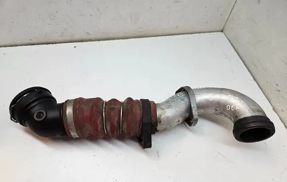 Intercooler hose/pipe