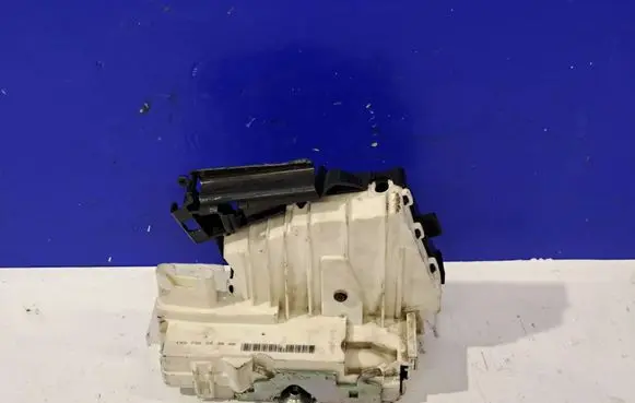 Mercedes-Benz ML W164 Coupe door lock (next to the handle) 1697202635
