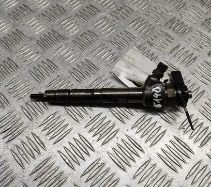 Skoda Superb B8 (3V) Fuel injector 04L130277AD
