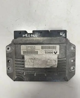 Renault Laguna I Engine control unit/module 21584029-7A 5Z698700Z8