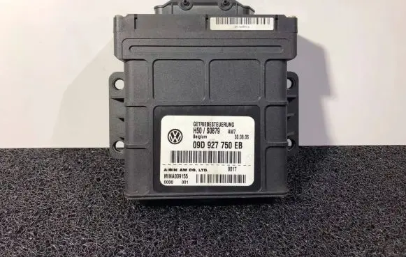 Volkswagen Touareg I Gearbox control unit/module 09D927750EB