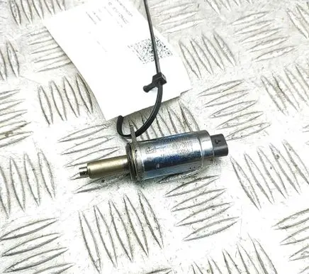 Audi TT TTS RS Mk3 8S Turbo solenoid valve 06E103697K